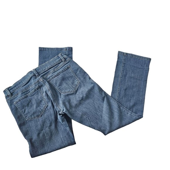 Ann Taylor Women's Jean's The Boot Modern Fit medium wash  size 6P - Picture 1 of 10